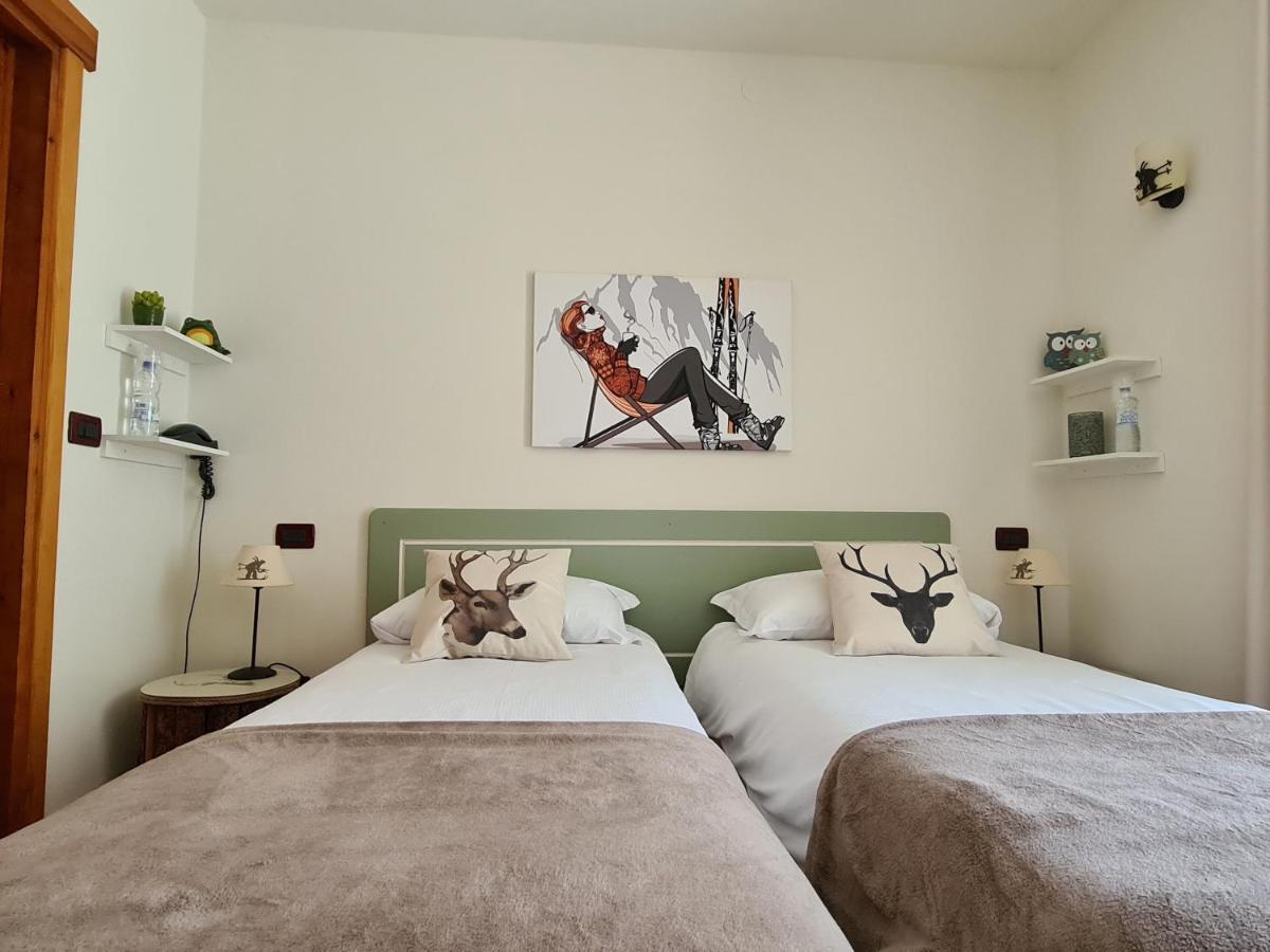 Hotel Dente Del Gigante Courmayeur Bagian luar foto